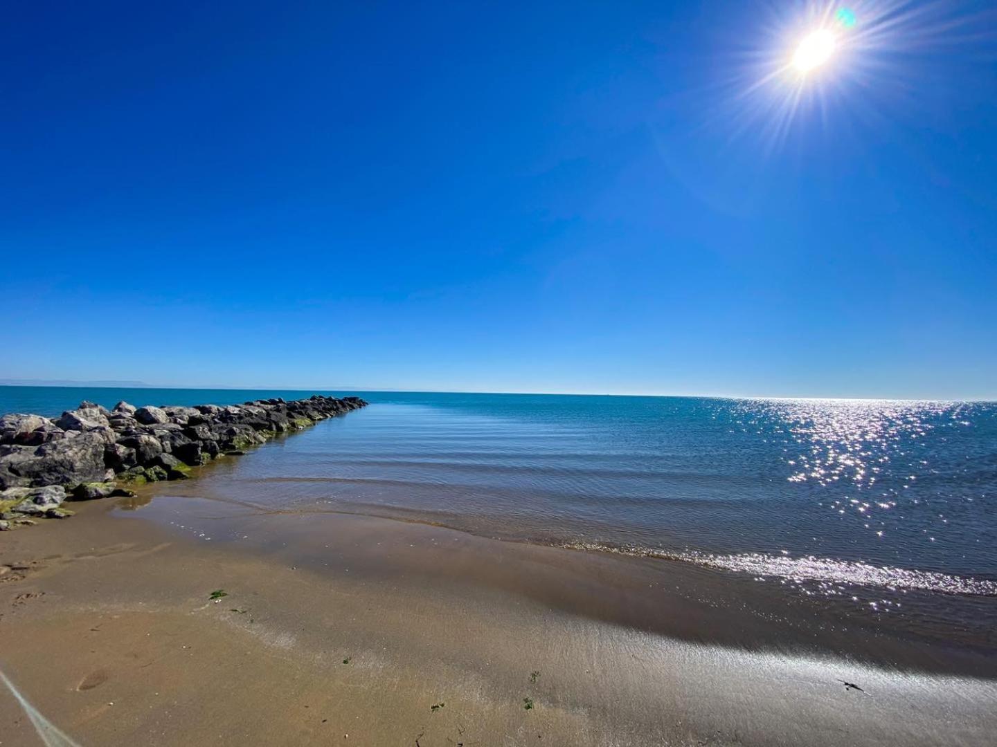 Appart-Hotel Holiday Lignano Sabbiadoro Buitenkant foto