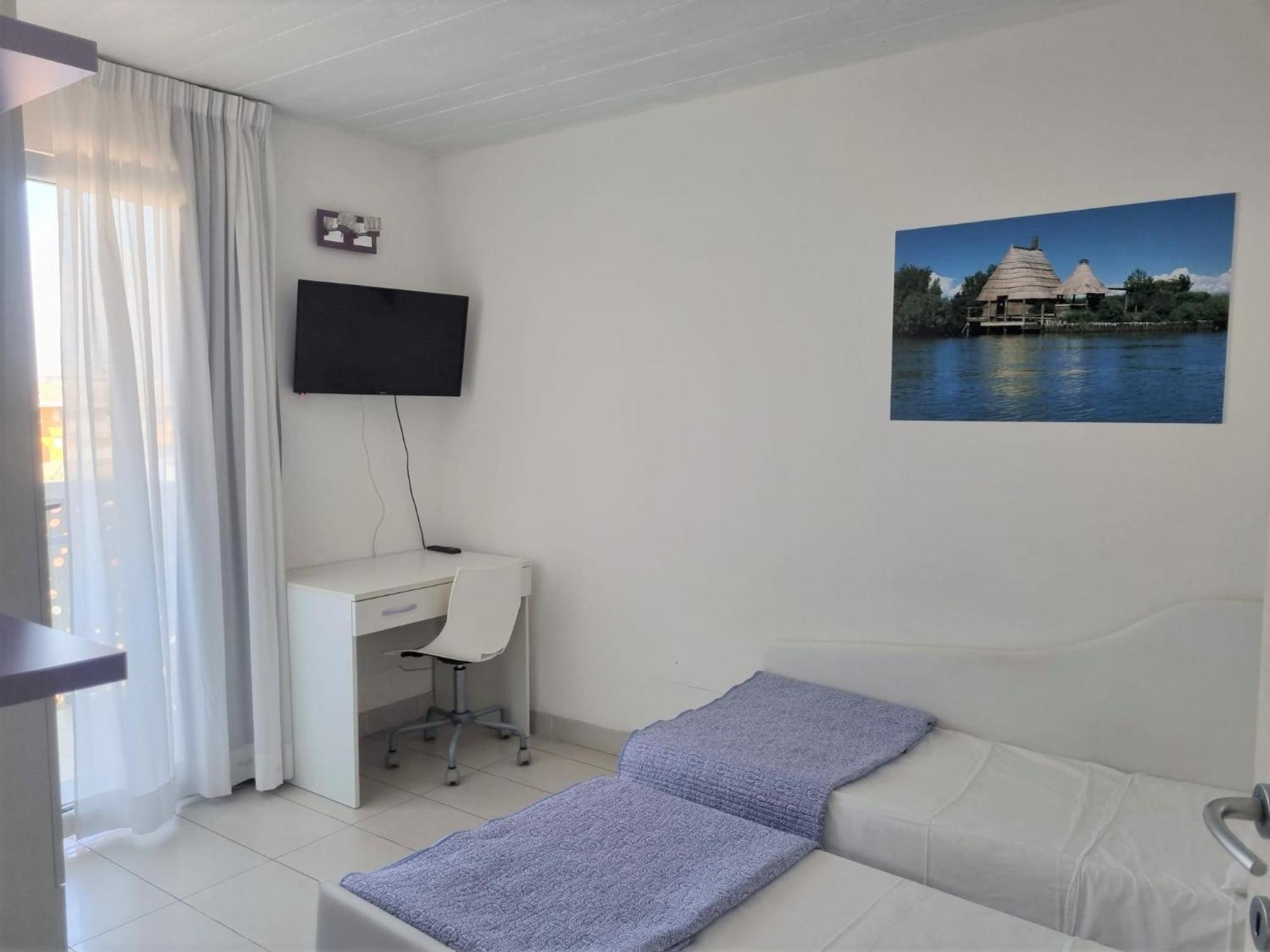 Appart-Hotel Holiday Lignano Sabbiadoro Buitenkant foto